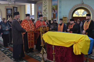 попрощалися з військовим Ігорем Медведєвим попрощалися з військовим Ігорем Медведєвим