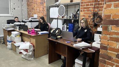 Слідчі поліції Харківщини, які працюють над розкриттям воєнних злочинів Слідчі поліції Харківщини, які працюють над розкриттям воєнних злочинів