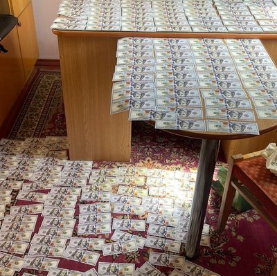На Львівщині пенсіонера підозрюють у незаконному продажі ртуті на 50 тисяч доларів На Львівщині пенсіонера підозрюють у незаконному продажі ртуті на 50 тисяч доларів