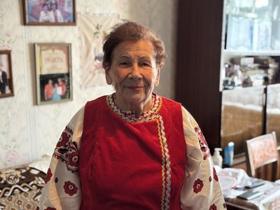 «У 85 років на сцені»: історія 85-річної Антоніни Пузини, яка понад 60 років виступає на сцені «У 85 років на сцені»: історія 85-річної Антоніни Пузини, яка понад 60 років виступає на сцені