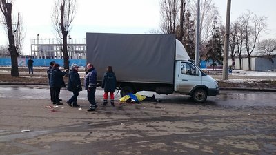 Теракт біля Палацу спорту у Харкові стався 22 лютого 2015 року Теракт біля Палацу спорту у Харкові стався 22 лютого 2015 року