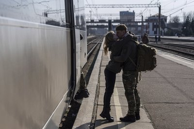 Етика турботи переможе: Марсі Шор про те, як російська війна в Україні змінила історичну оповідь Етика турботи переможе: Марсі Шор про те, як російська війна в Україні змінила історичну оповідь