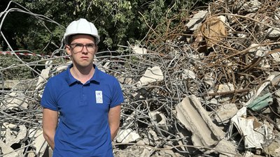 У Миколаєві триває демонтаж аварійної частини корпусу університету імені Сухомлинського У Миколаєві триває демонтаж аварійної частини корпусу університету імені Сухомлинського