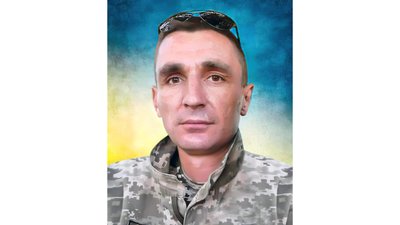 На Чернігівщині поховали трьох захисників: Сергія Єрмоленка, Костянтина Ситника та Геннадія Кадігроба