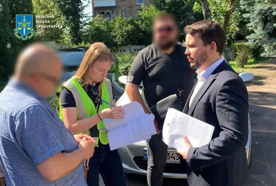 Ремонт шкільних укриттів Києва зі збитком 1,8 млн грн: підозрюють експосадовця Шевченківської РДА Ремонт шкільних укриттів Києва зі збитком 1,8 млн грн: підозрюють експосадовця Шевченківської РДА