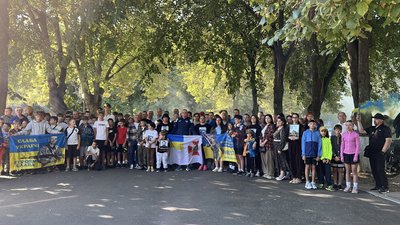 У Сумах та Ромнах долучились до забігу «Шаную воїнів – біжу за Героїв України» У Сумах та Ромнах долучились до забігу «Шаную воїнів – біжу за Героїв України»