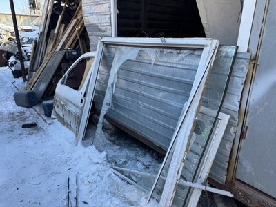 У Сумах російський дрон влучив в у станцію техобслуговування: які наслідки У Сумах російський дрон влучив в у станцію техобслуговування: які наслідки