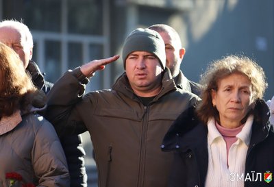 На Одещині відкрили меморіальну дошку на честь полеглого нацгвардійця На Одещині відкрили меморіальну дошку на честь полеглого нацгвардійця