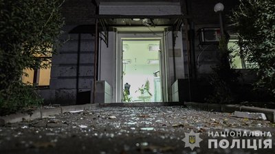 Армія РФ атакувала Запоріжжя: поранені 16 людей, серед них — дитина Армія РФ атакувала Запоріжжя: поранені 16 людей, серед них — дитина