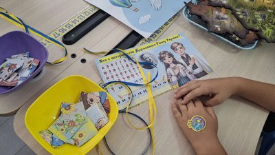 Відпочинок від лікарняних стін: як відбуваються заняття у черкаській "Школі супергероїв" Відпочинок від лікарняних стін: як відбуваються заняття у черкаській "Школі супергероїв"