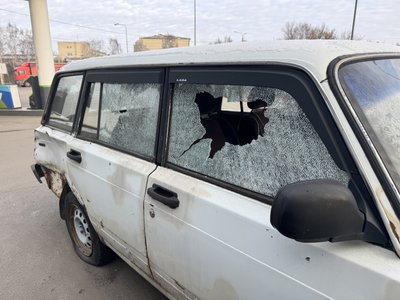 Мінус 14 надворі й 0° у квартирі: історія переселенки після удару дрона по Сумах Мінус 14 надворі й 0° у квартирі: історія переселенки після удару дрона по Сумах