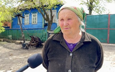 Поранені люди і вбиті тварини: росіяни обстріляли Олександрівку з РСЗВ “Смерч” Поранені люди і вбиті тварини: росіяни обстріляли Олександрівку з РСЗВ “Смерч”
