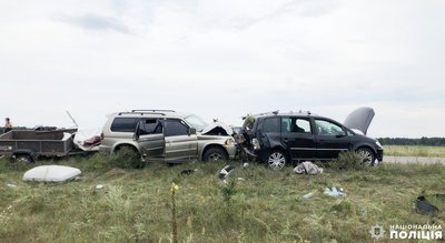 Від одного до 60 років: на Рівненщині внаслідок ДТП травмувалися десятеро людей Від одного до 60 років: на Рівненщині внаслідок ДТП травмувалися десятеро людей