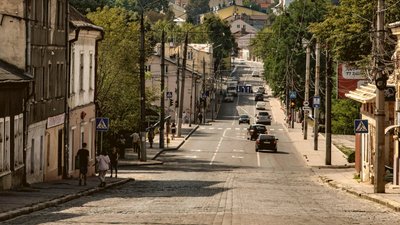 Які вулиці Чернівців відремонтують у 2025 році Які вулиці Чернівців відремонтують у 2025 році