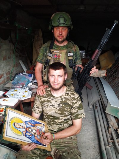 Назар Бермес з командиром Сергієм Зозулею Назар Бермес з командиром Сергієм Зозулею