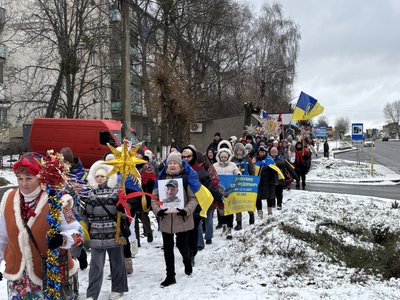 На Вінниччині відбулася різдвяна хода-коляда, присвячена захисникам України
