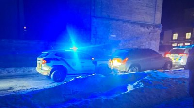 Працівник ТЦК вчинив ДТП на Тернопільщині, протаранив авто поліцейських, збив дорожній знак, Бережани, Тернопільщині, 18 лютого 2026 року Працівник ТЦК вчинив ДТП на Тернопільщині, протаранив авто поліцейських, збив дорожній знак, Бережани, Тернопільщині, 18 лютого 2026 року