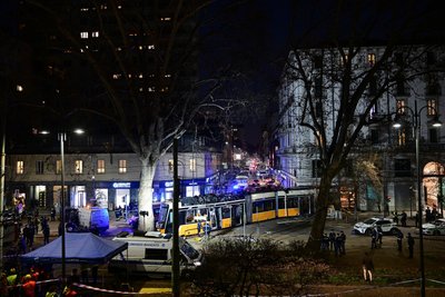 У Мілані трамвай зійшов із рейок і врізався в будівлю: щонайменше дві людини загинули, майже 40 поранені У Мілані трамвай зійшов із рейок і врізався в будівлю: щонайменше дві людини загинули, майже 40 поранені