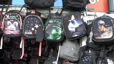 Шкільна форма, рюкзак, канцелярія: скільки коштує зібрати дитину до школи у Житомирі Шкільна форма, рюкзак, канцелярія: скільки коштує зібрати дитину до школи у Житомирі