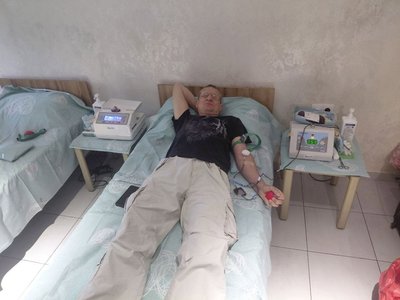 Ветерани та їхні родини долучилися до збору крові у Рівному Ветерани та їхні родини долучилися до збору крові у Рівному