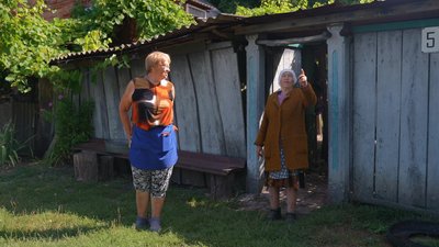 "П'ять бабусь залишилось": як живе малолюдне село Максимівщина Сумського району "П'ять бабусь залишилось": як живе малолюдне село Максимівщина Сумського району