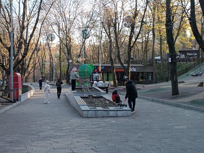 Який вигляд має Дніпро у тисячний день повномасштабної війни: фоторепортаж Який вигляд має Дніпро у тисячний день повномасштабної війни: фоторепортаж