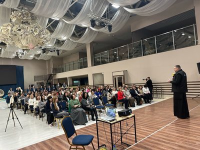 психосоціальна підтримка, освітяни, вчителі, карітас, проєкт