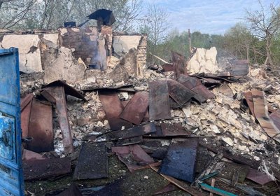 25 квітня внаслідок авіаудару пошкоджено понад 15 будинків на Куп'янщині 25 квітня внаслідок авіаудару пошкоджено понад 15 будинків на Куп'янщині