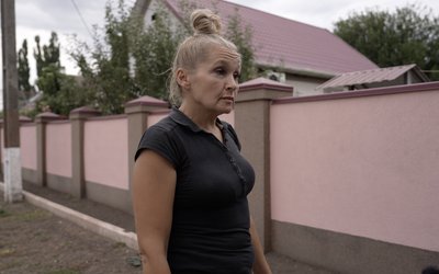 Ночують у полях через російські КАБи. Як живе прифронтова Павлівка Дніпропетровської області під постійними атаками РФ Ночують у полях через російські КАБи. Як живе прифронтова Павлівка Дніпропетровської області під постійними атаками РФ