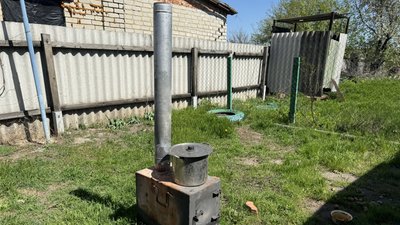 Буржуйка Розкішне Іллінівська громада Донецька область 21 квітня 2025 рік Буржуйка Розкішне Іллінівська громада Донецька область 21 квітня 2025 рік