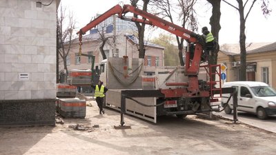 Перша черга безбар’єрного маршруту Рівного коштуватиме понад 170 мільйонів гривень Перша черга безбар’єрного маршруту Рівного коштуватиме понад 170 мільйонів гривень