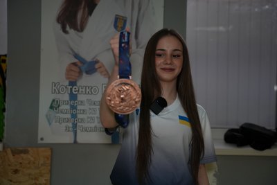 17-річна каратистка з Сум здобула бронзу чемпіонату світу 17-річна каратистка з Сум здобула бронзу чемпіонату світу