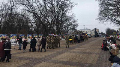 На Чернігівщині поховали Сергія Дроня та Ярослава Олійника, якого опізнали за допомогою ДНК-експертизи На Чернігівщині поховали Сергія Дроня та Ярослава Олійника, якого опізнали за допомогою ДНК-експертизи