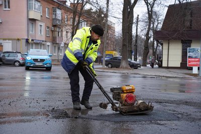 У Полтаві на чотирьох вулицях асфальтуватимуть дорогу