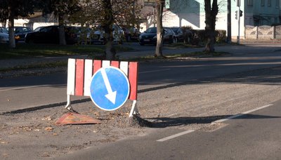 Підготовка до зими: де і як латають дороги у Луцьку Підготовка до зими: де і як латають дороги у Луцьку