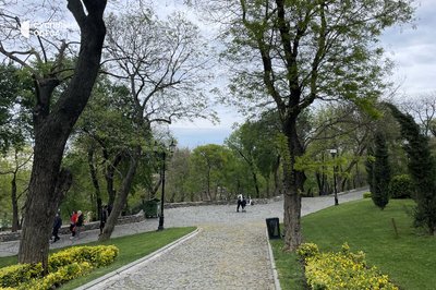 В Одесі відкрили для відвідування два парки та Потьомкінські сходи В Одесі відкрили для відвідування два парки та Потьомкінські сходи