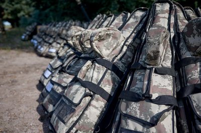 Від Черкащини військовим передали допомогу Від Черкащини військовим передали допомогу