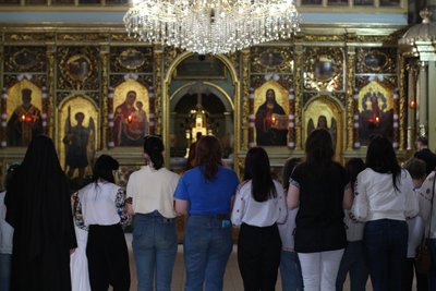 Вшанували пам’ять загиблих під час війни дітей. В Івано-Франківську провели тихий перформанс