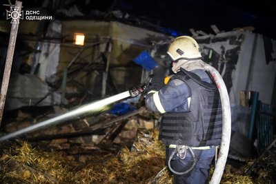 РФ атакувала Одещину безпілотниками: у ДСНС показали наслідки РФ атакувала Одещину безпілотниками: у ДСНС показали наслідки