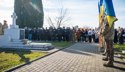 У Тернополі відзначили 107 річницю утворення ЗУНР, жовтень 2025 У Тернополі відзначили 107 річницю утворення ЗУНР, жовтень 2025