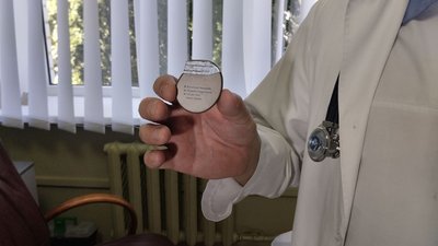 Операція із заміни кардіостимулятора: з обласної лікарні у Житомирі виписали 100-річного пацієнта Операція із заміни кардіостимулятора: з обласної лікарні у Житомирі виписали 100-річного пацієнта