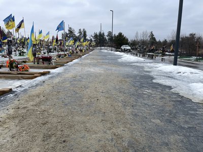Під Полтавою призупинили облаштування Алеї Героїв: чому