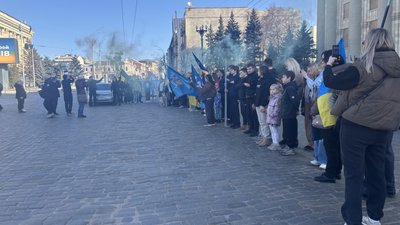 У Харкові відбулася акція до Дня добровольця У Харкові відбулася акція до Дня добровольця