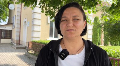 Із загиблим військовослужбовцем Олександром Сиротюком, який зник безвісти у березні, попрощалися у Володимирці Із загиблим військовослужбовцем Олександром Сиротюком, який зник безвісти у березні, попрощалися у Володимирці