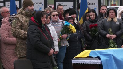 Воювали на Донеччині: з військовими Романом Мосійчуком та Павлом Пікулою попрощалися у Рівному Воювали на Донеччині: з військовими Романом Мосійчуком та Павлом Пікулою попрощалися у Рівному