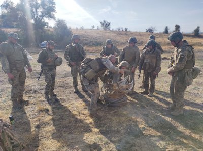 заняття навчання новобранців 25 окрема повітрянодесантна Січеславська бригада Донецька область 7 жовтня 2024 рік заняття навчання новобранців 25 окрема повітрянодесантна Січеславська бригада Донецька область 7 жовтня 2024 рік