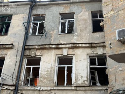 Понад десяток поранених і двоє загиблих: прокуратура відкрила провадження через атаку РФ на Одесу Понад десяток поранених і двоє загиблих: прокуратура відкрила провадження через атаку РФ на Одесу