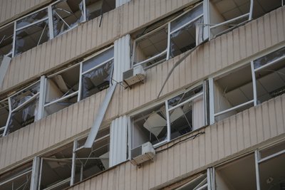 "Я впевнений, що це цілеспрямована акція проти освіти". Ректор СумДУ Василь Карпуша про обстріл університету "Я впевнений, що це цілеспрямована акція проти освіти". Ректор СумДУ Василь Карпуша про обстріл університету