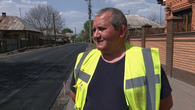 "Капітального ремонту не буде, у пріоритеті — підтримка ЗСУ": як ремонтують дороги у Ніжині "Капітального ремонту не буде, у пріоритеті — підтримка ЗСУ": як ремонтують дороги у Ніжині