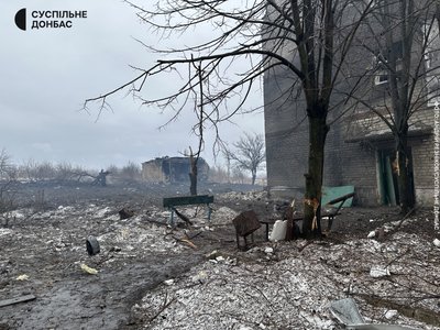 Нью-Йорк, Донецька область, наслідки авіаудару РФ 15 січня Нью-Йорк, Донецька область, наслідки авіаудару РФ 15 січня